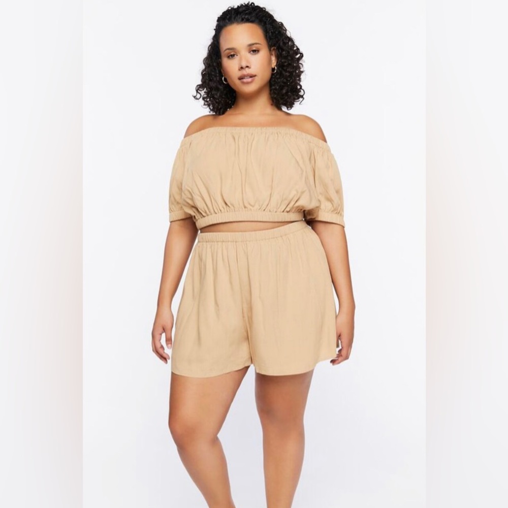 Off the Shoulder Crop Top/Short Set